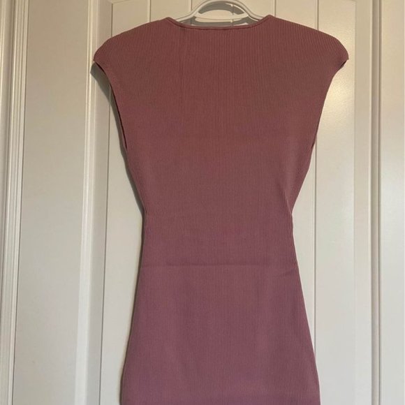 Aritzia Wilfred Free Cut-Out Knit Mini Dress Knit cut-out mini dress - Picture 10 of 10